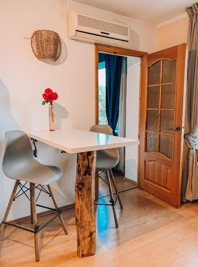 Comfortable Two-Room Apartment รีกา ภายนอก รูปภาพ